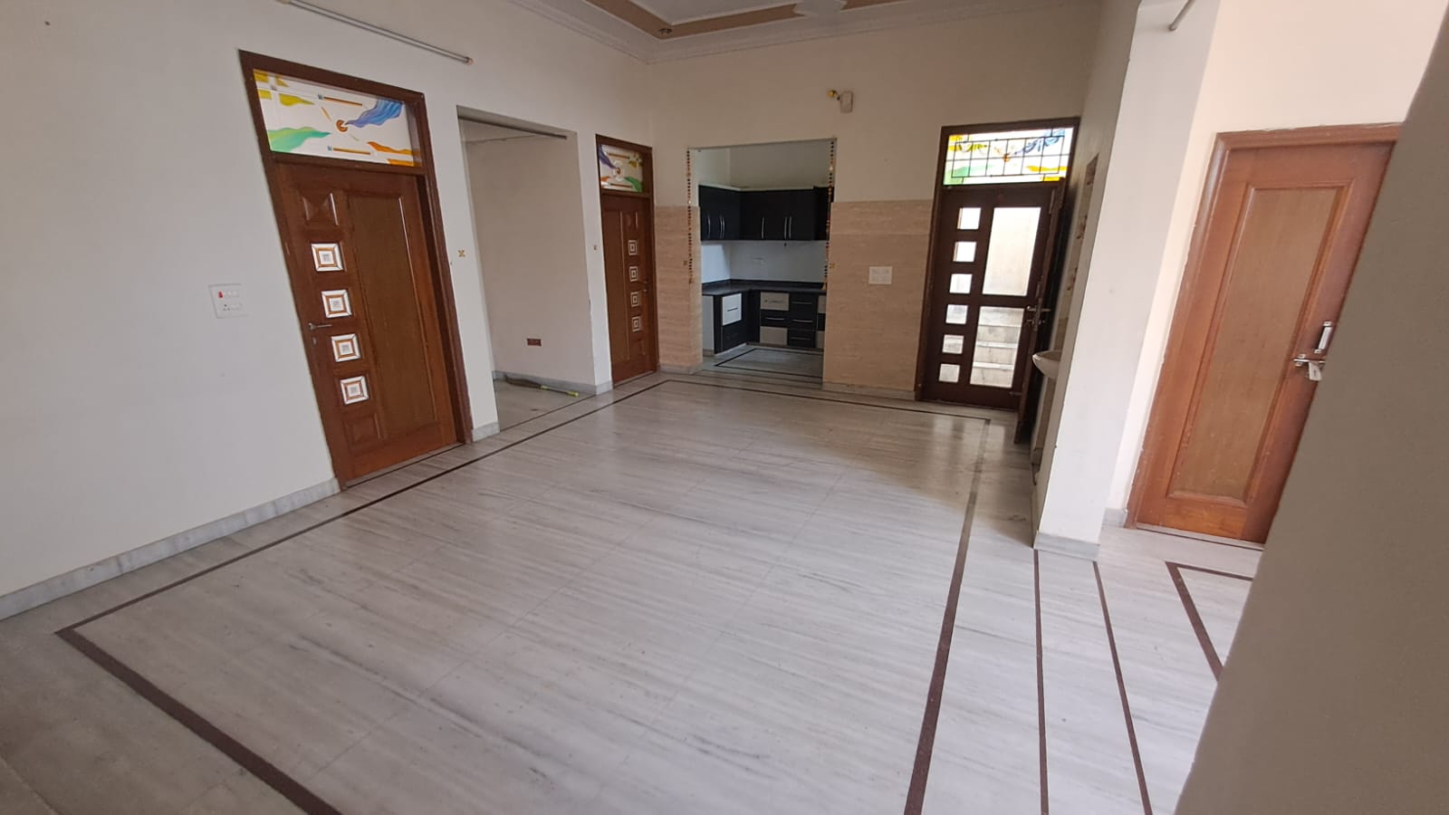 Builder Floor